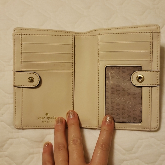 Kate Spade Wallet - Picture 3 of 5
